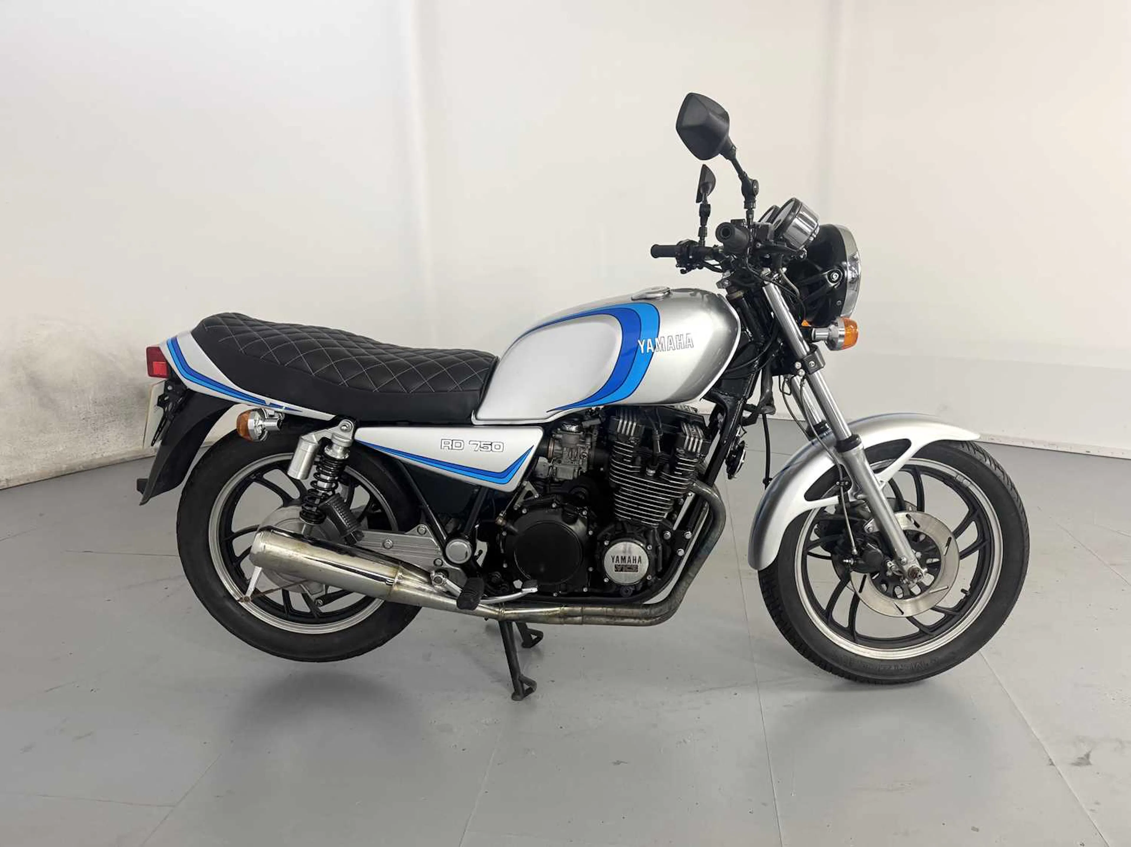 1983 Yamaha XJ900R Seca Base | Hagerty Valuation Tools®